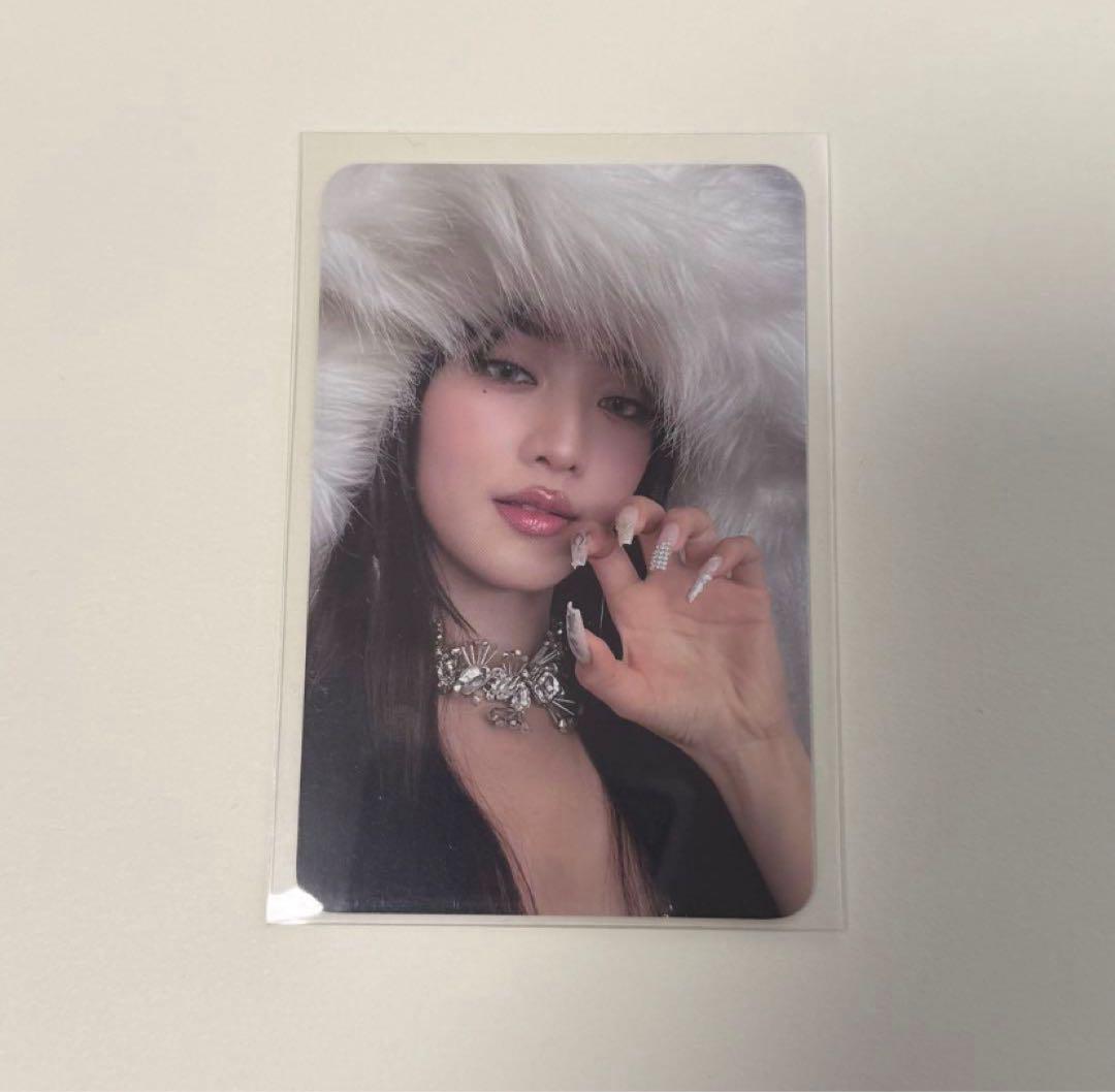 

[USED] (G)I-DLE Minnie trading card