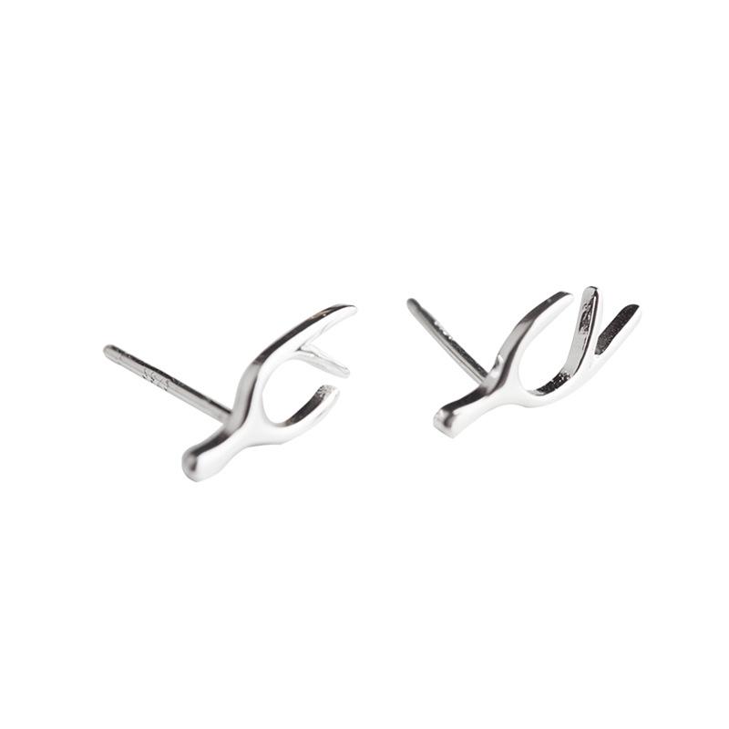 Mori-Style Antler Earrings: Artistic Korean-Inspired Sweet & Versatile Accessory for Students, Christmas Gift, Elegant & Unique Design.