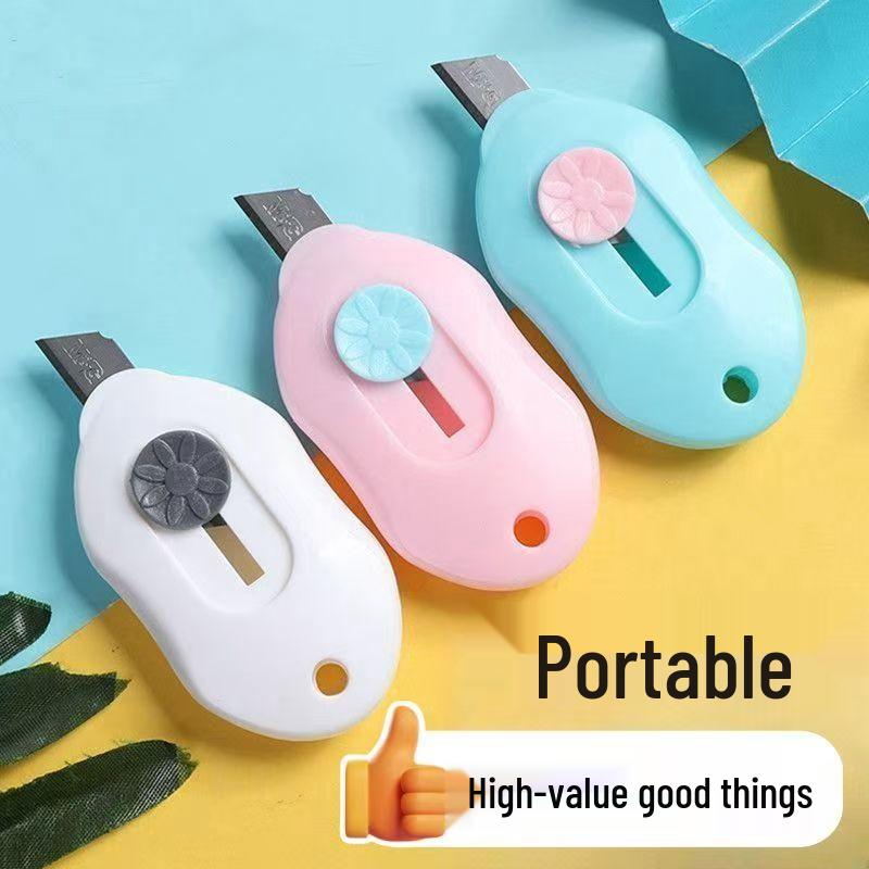 Mini Utility Knife & Compass Ruler Set for Students - Portable & Ideal for Unboxing and Paper Cutting 1 Portable Utility Knife