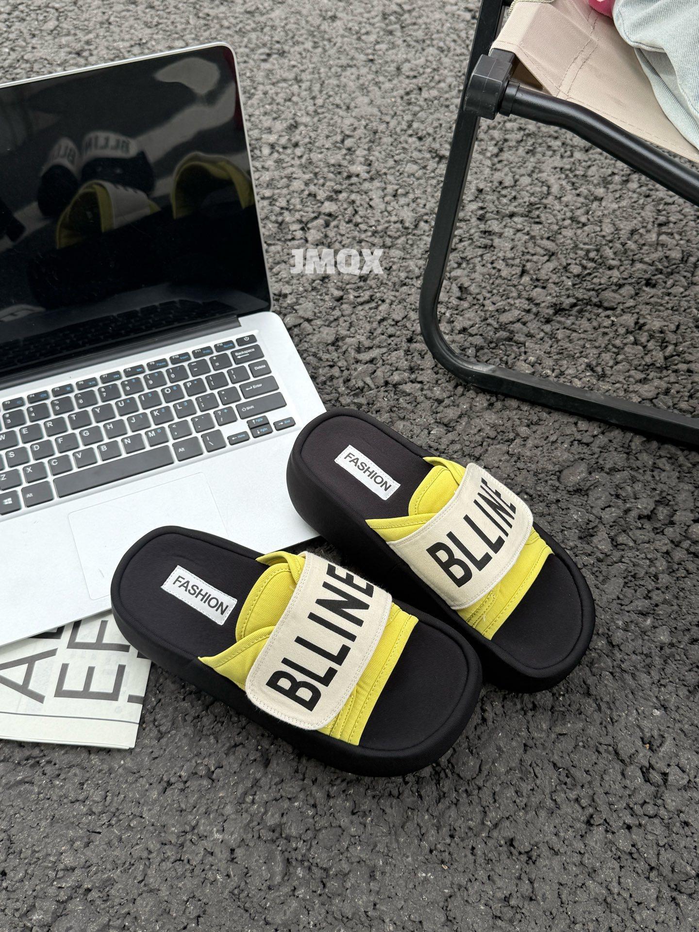 

Beautiful thick-bottomed cool slippers women s summer wear fashion with skirts new go out flat slippers 40 жовтий