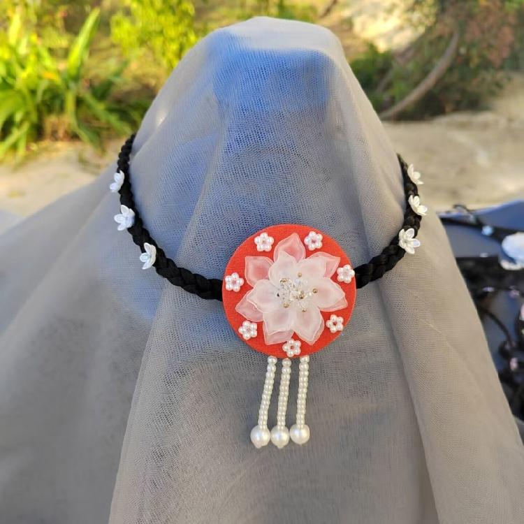 Handmade Hair Accessories Colorful Elegant Hairpin Traditional Headband Suitable for Youthful Performers At Any Occasion