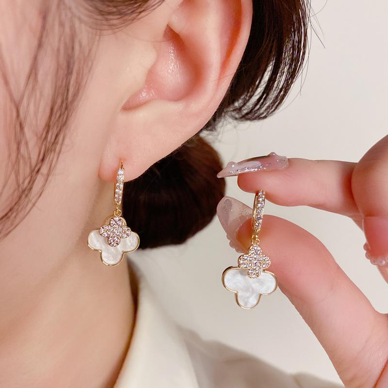 Micro-inlaid Zircon Four-leaf Flower Earrings Personality Versatile Design Sense Atmospheric Earrings Women High-quality Earrings