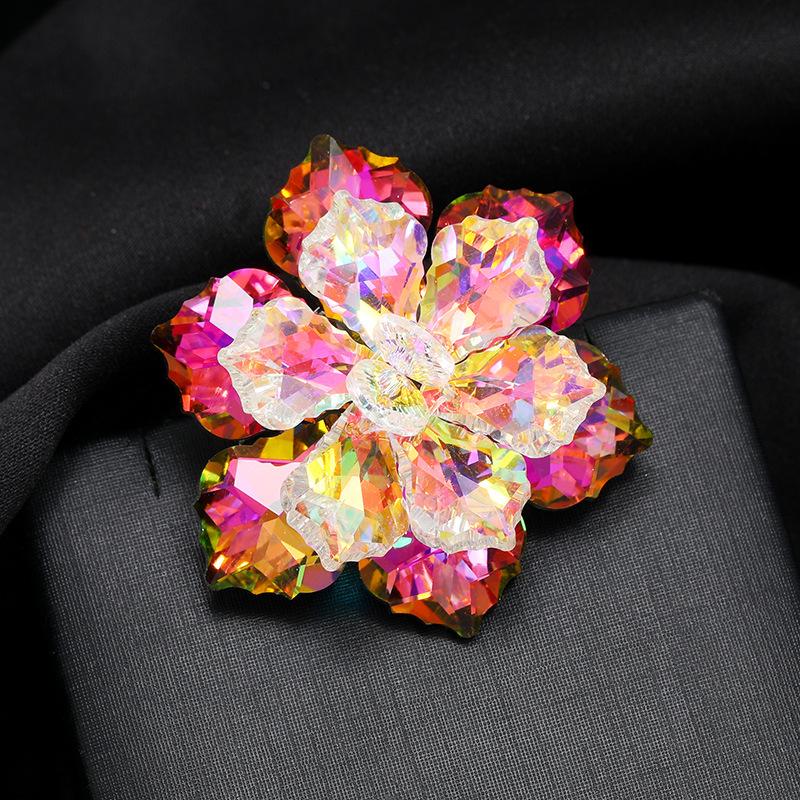 Симфония хрустальная брошь-цветок, элитная женская роскошная элегантная брошь темперамент, брошь Niche Design, аксессуары для костюма