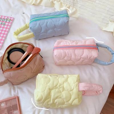 1 Pc Solid Color Flower Women  Tote Cosmetic Bag Zipper Makeup Organizer Bag Travel Female Student Pencil Bag with Wrist Band