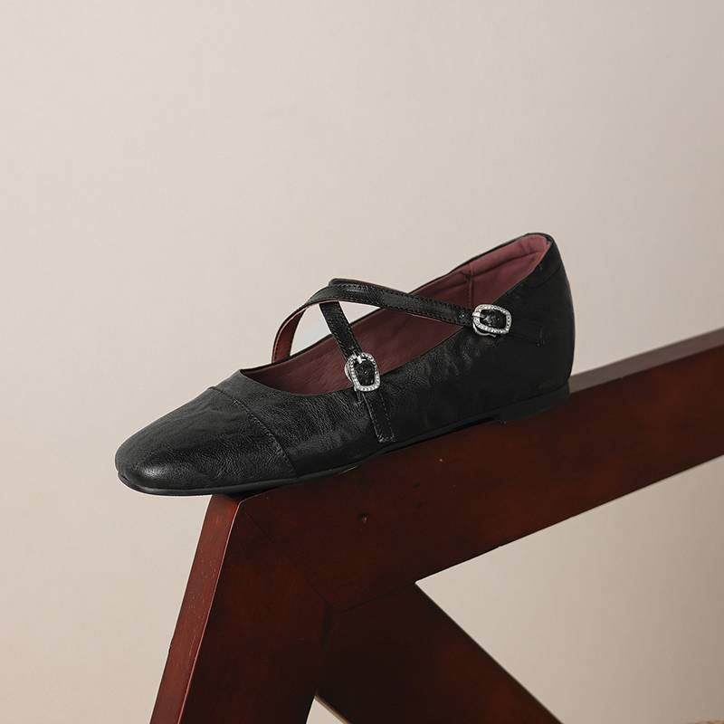 Krazing Pot Sheepskin Round Toe Thick Low Heels Spring Shoes Buckle Big Size 42 Women Mary Janes Pumps