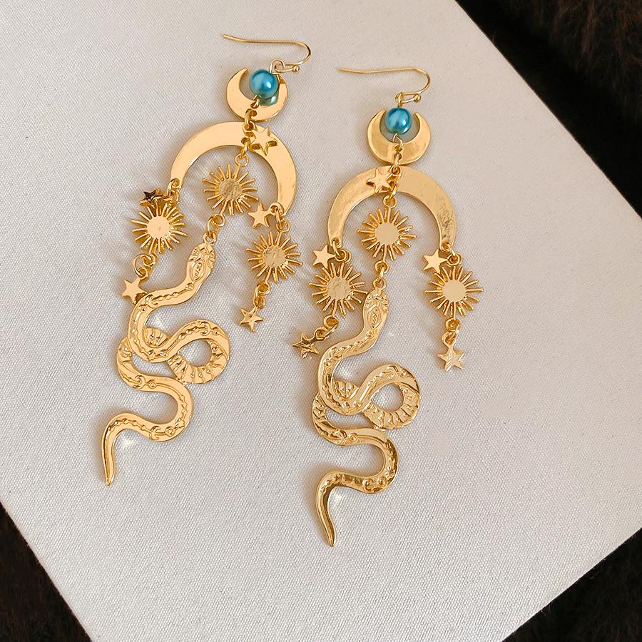 

Metal Moon and Sun Star Tassel Ear Hooks - Statement Snake-Shaped Earrings with High-End Cross-Border Design