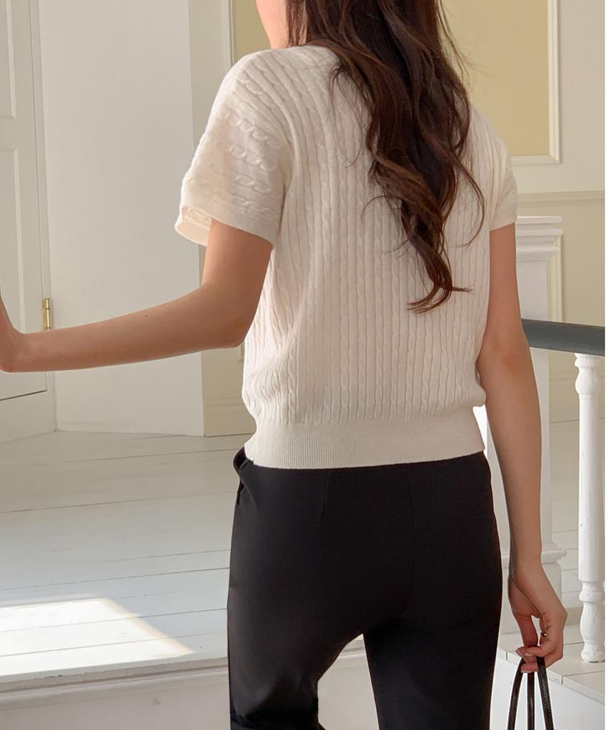 Ppaeppae Round Neck Cable Knit Short Sleeve Knit With Embroidery Details