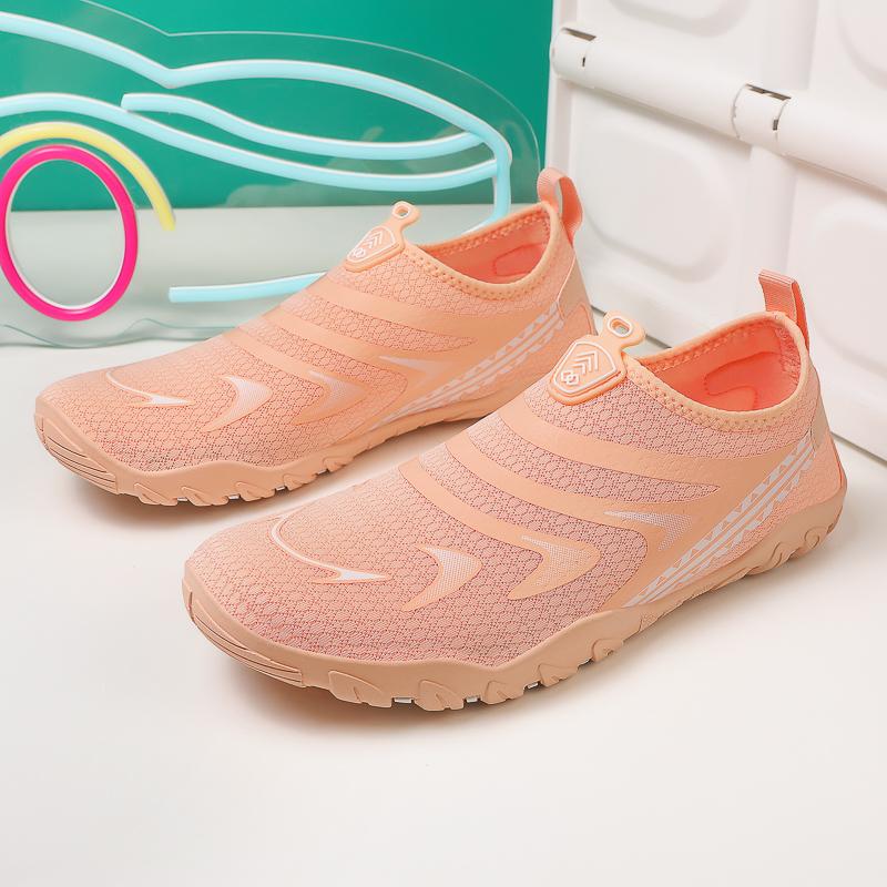 Quick Drying Beach Water Shoes Unisex Swimming Aqua Slippers Seaside Barefoot Surfing Upstream Sneakers Women Men Light Sandals