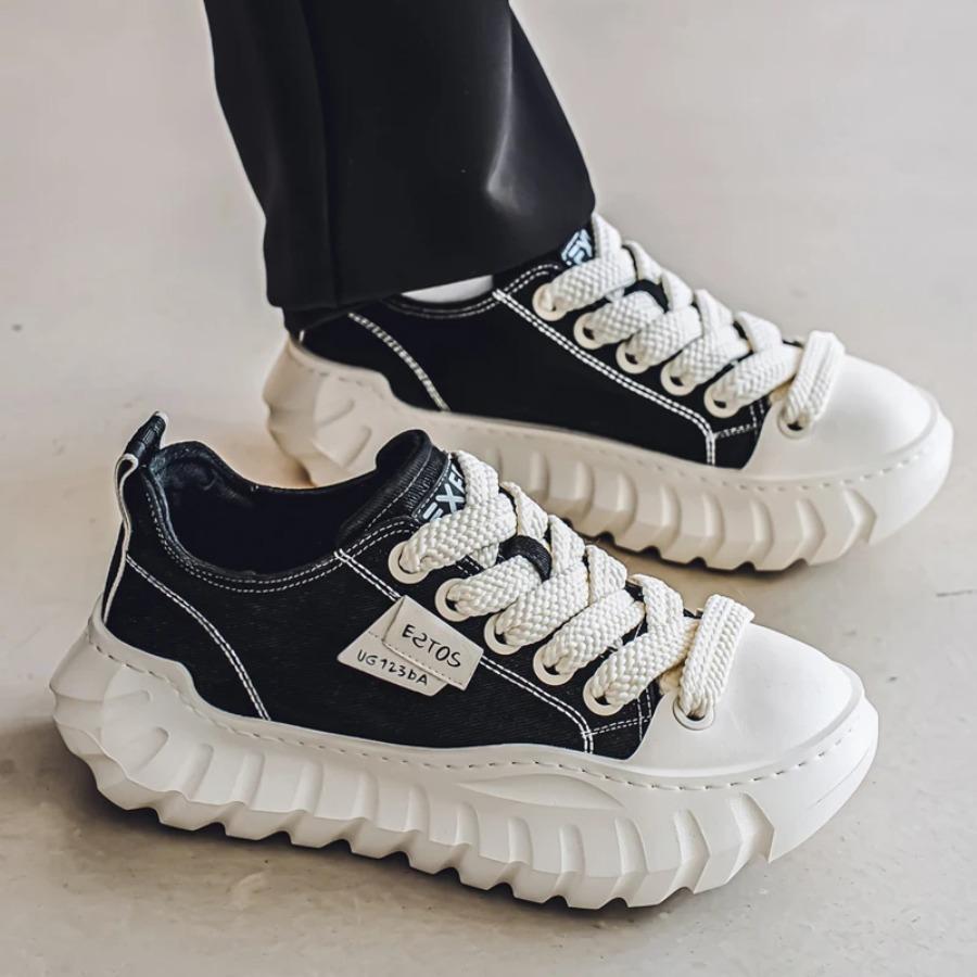Classic Series Men's Large-sized Soft-soled High-heeled Canvas Casual Sneakers Are Breathable,Fashionable and Versatile Sneakers