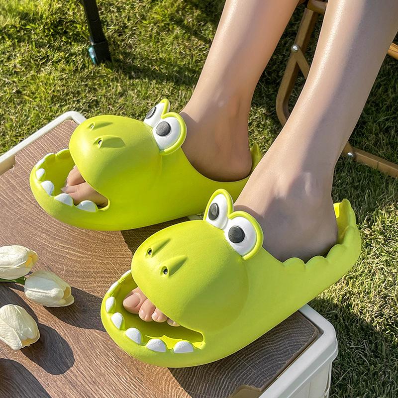 

Cute Baotou Dinosaur Slippers Women s Summer Anti-Collision Home Indoor Quiet Outdoor Wear Cool Slippers 35-36 (positive size)