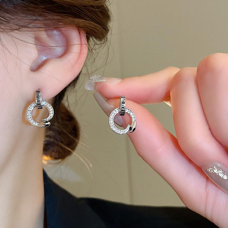 Hadí diamantové C pecky náušnice dámské univerzální náušnice módní náušnice s temperamentem