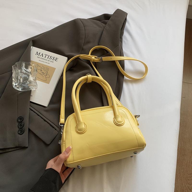 Premium Retro Small Bag Women's New Spring and Summer Versatile Messenger Bag Handbag