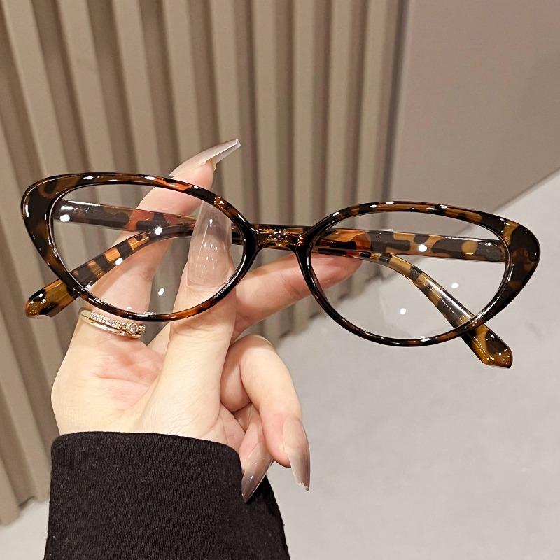 Small Cat Eye Eyewear Transparent Computer Glasses Frame Women Men Anti Blue Light Blocking Glasses Optical Spectacle Eyeglass