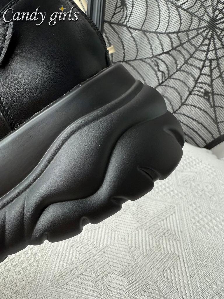 Gothic Schwarze Plateau Mid-Calf Stiefel für Damen Klobiger Absatz Schnürung Schnallendesign Seitenreißverschluss Edgy Punk Stil Damenstiefel