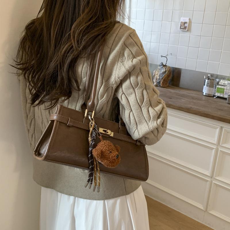 Underarm bag women 2025 new high sense women fashion versatile niche design Internet celebrity explosion shoulder handbag