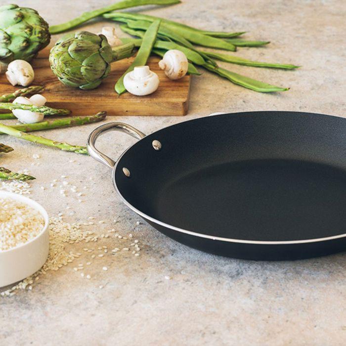 MONIX Resistent Plus | Poêle à Paella en Aluminium avec Revêtement Antiadhésif, Tous Feux dont Induction, 34 cm