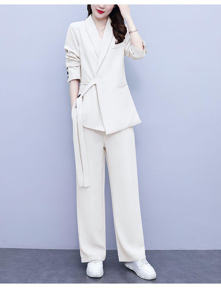 Spring & Autumn Plus Size Women's Wide-Leg Pants Two-Piece Set - Age-Reducing and Fashionable