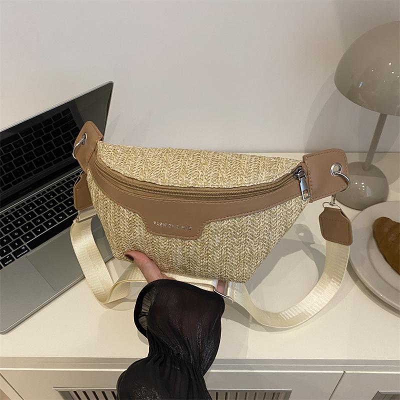 

Girls cute straw bag women 2025 new trendy niche personality wide shoulder strap single shoulder woven crossbody chest bag fanny pack хаки