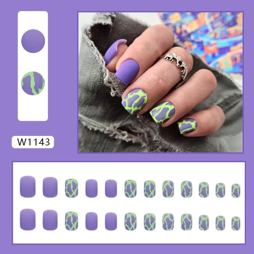 Short Round Fake Nails Star Flowers Nail Tips Fashion False Nails for Salon