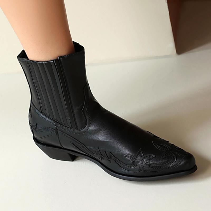 Mode Vintage Stiefeletten für Frauen Schwarz Braun Kurze Reitstiefel Niedrigen Absätzen Party Schuhe Dame Große Größe 45 Neue 2024 Winter Schuhe