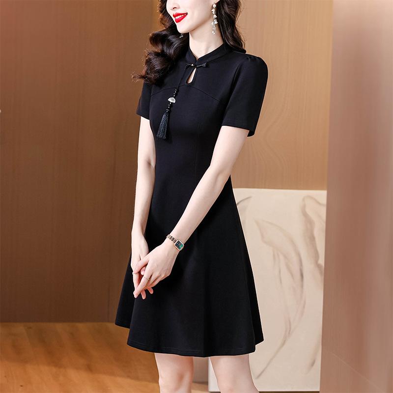 Summer new slim new Chinese buckle small black dress slim elastic meat cover dress