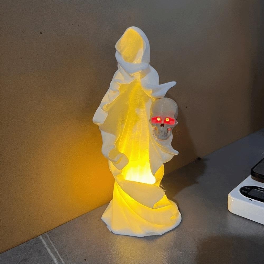 Funny Peeing Ghost Figurine Creative Playful Halloween Figurine Wacky Cute Squirt Ghost Statue Party Decoration
