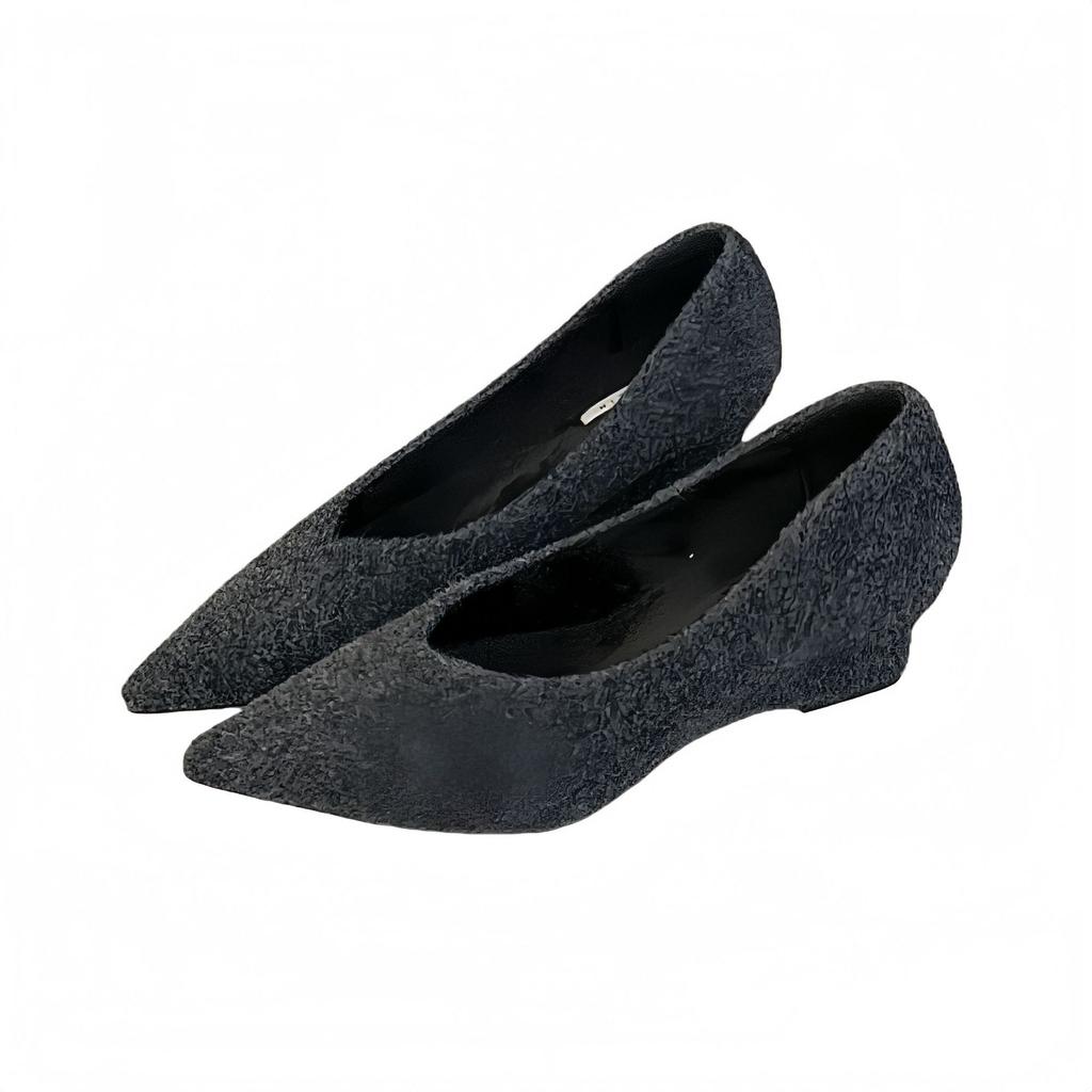 Scarpe Autunnali da Ufficio da Donna in Pelle Scamosciata a Punta con Zeppa - Calzature alla Moda