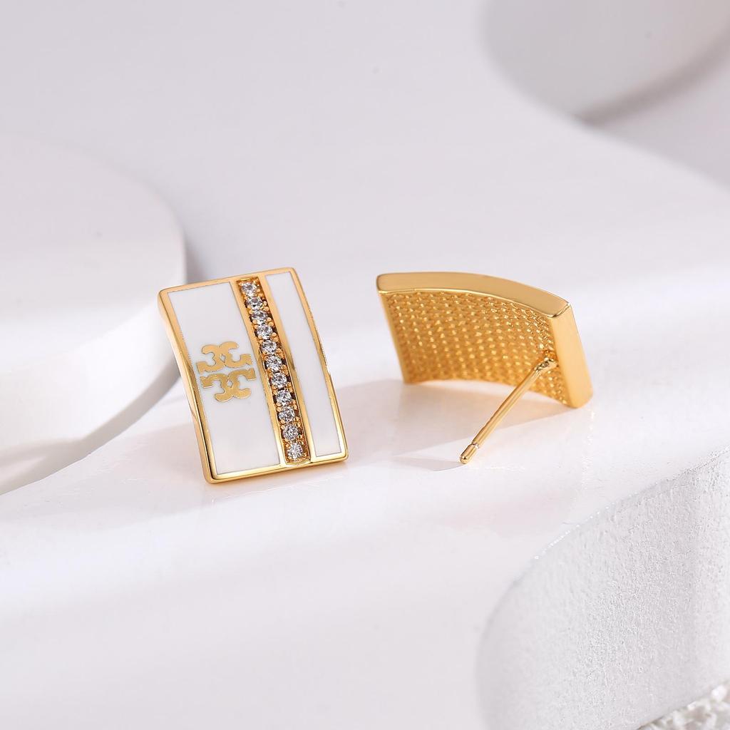 High-End Fashion Geometric Earrings Collection: Electroplated Simple All-Match Commuter Earrings