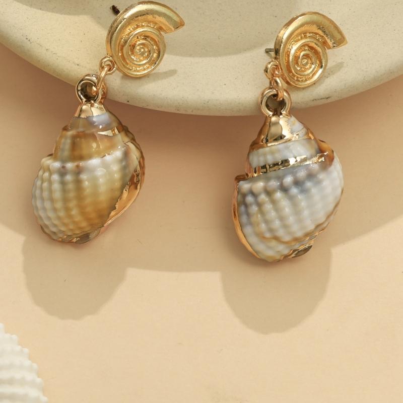 Conch Shell Shaped Earrings Lightweight Design Zinc Alloy Accessories For Weddings Travel And Casual Outfits