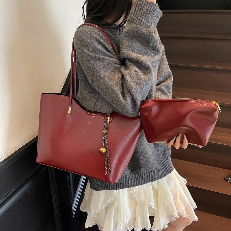 

Вместительная сумка-тоут женская 2025 новая, для поездок на работу, для отдыха, подмышечная сумка, универсальная сумка-хобо, на плечо, женская сумка no pendant бордовый