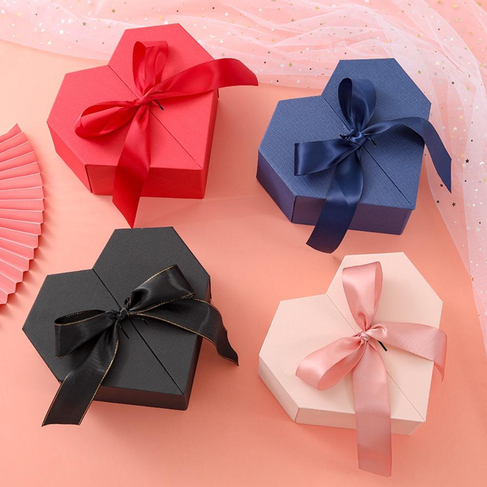 1pc Heart Shaped Gift Boxes Double-door Treat Boxes with Ribbon Floral Gift Wrap Box Party Favor Boxes Souvenir Gift Box for Wedding Party Birthday