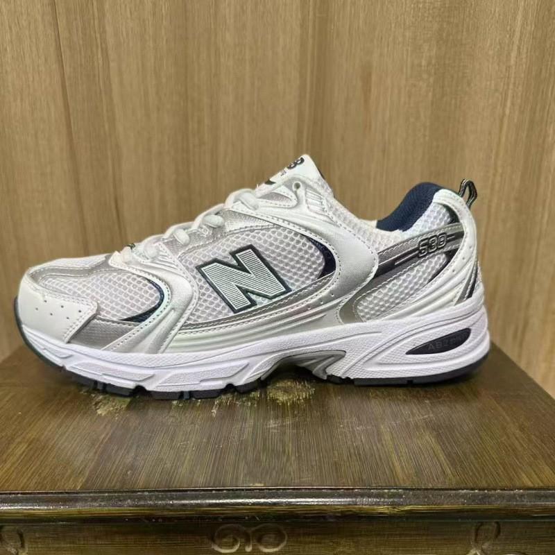 Low-Top Breathable Retro Running Shoes Men Women Cushioned Comfort Sneakers With Hidden Heel Lift