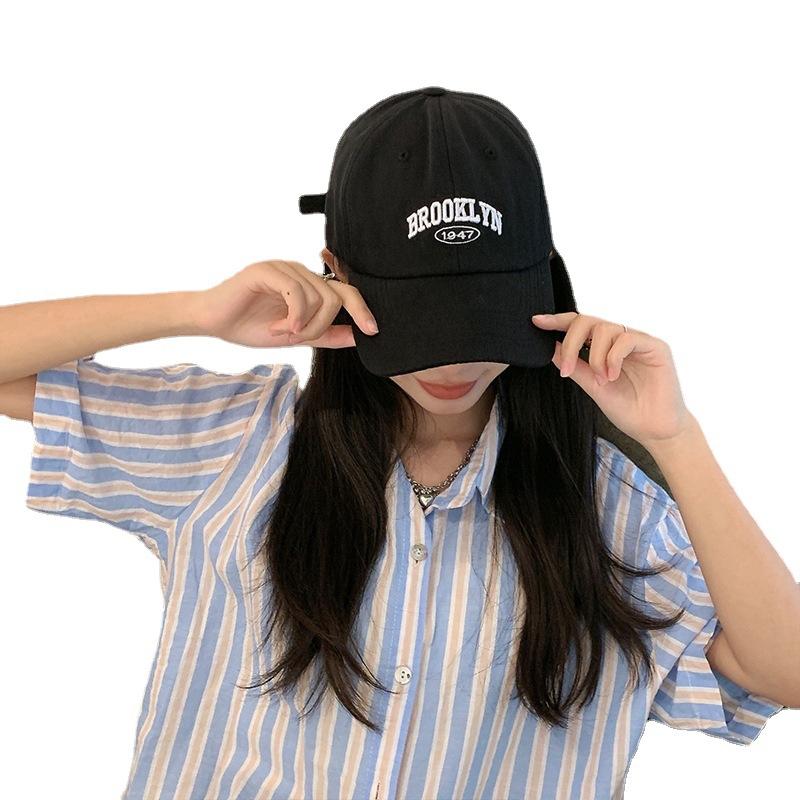 American Retro Baseball Cap Women's Letter Embroidery Face Revealing Small Curved Brim Sun Hat Street Photography Couple Peaked Cap