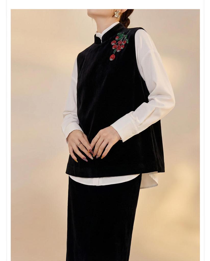 Spring Chinese Style Lychee Embroidery Velvet Vest & Skirt Set for Women