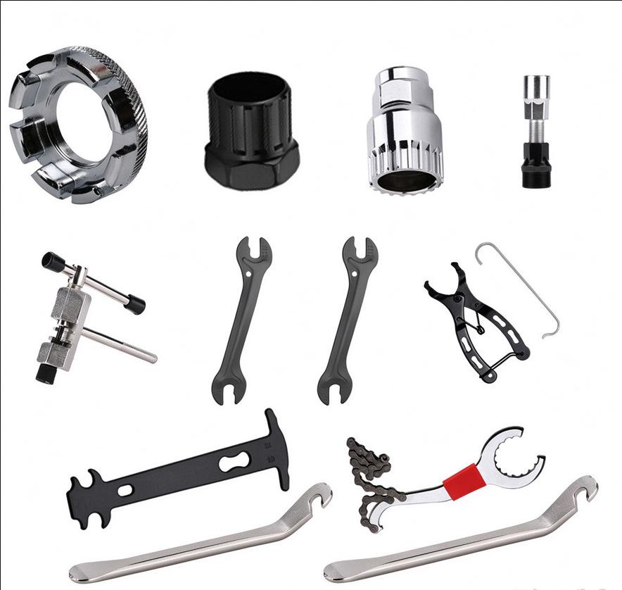 Mountain Bike Repair Tool Kit: Chain Breaker & Flywheel/Bottom Bracket Removal Tools