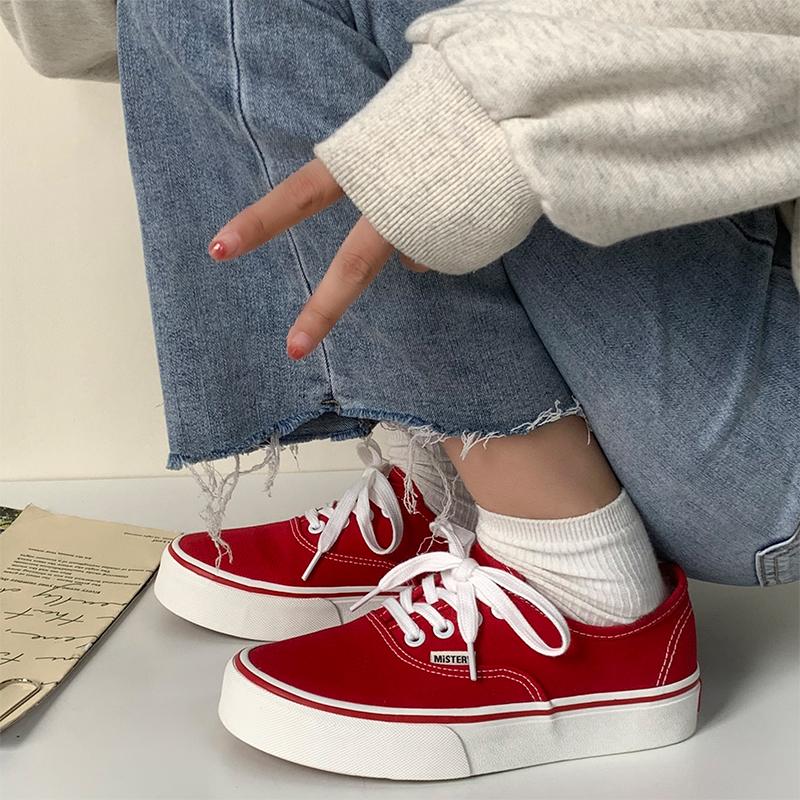 Fashion Women Sneakers 2025 New Spring Autumn Brand Luxury Vulcanize Shoes Casual Footwear Zapatillas Mujer Light Flat Breathable Shoes