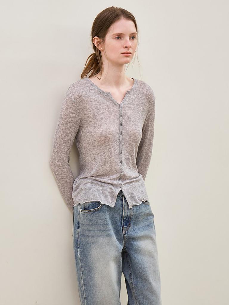 LE V-Neck Ribbed Button Top (Gray)
