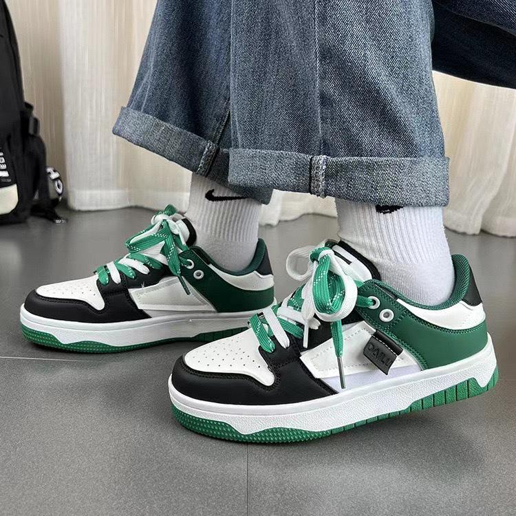 Men's American-Style Skate Shoes: Versatile Black Summer Sneakers, Breathable and Casual for Couples