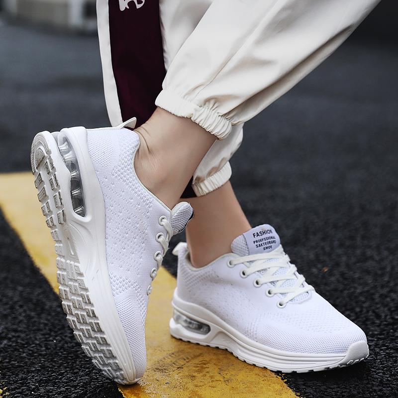 Fashion Men Women Running Shoes Couple Mesh Breathable Sneakers Sports Shoes Outdoor Casual Shoes