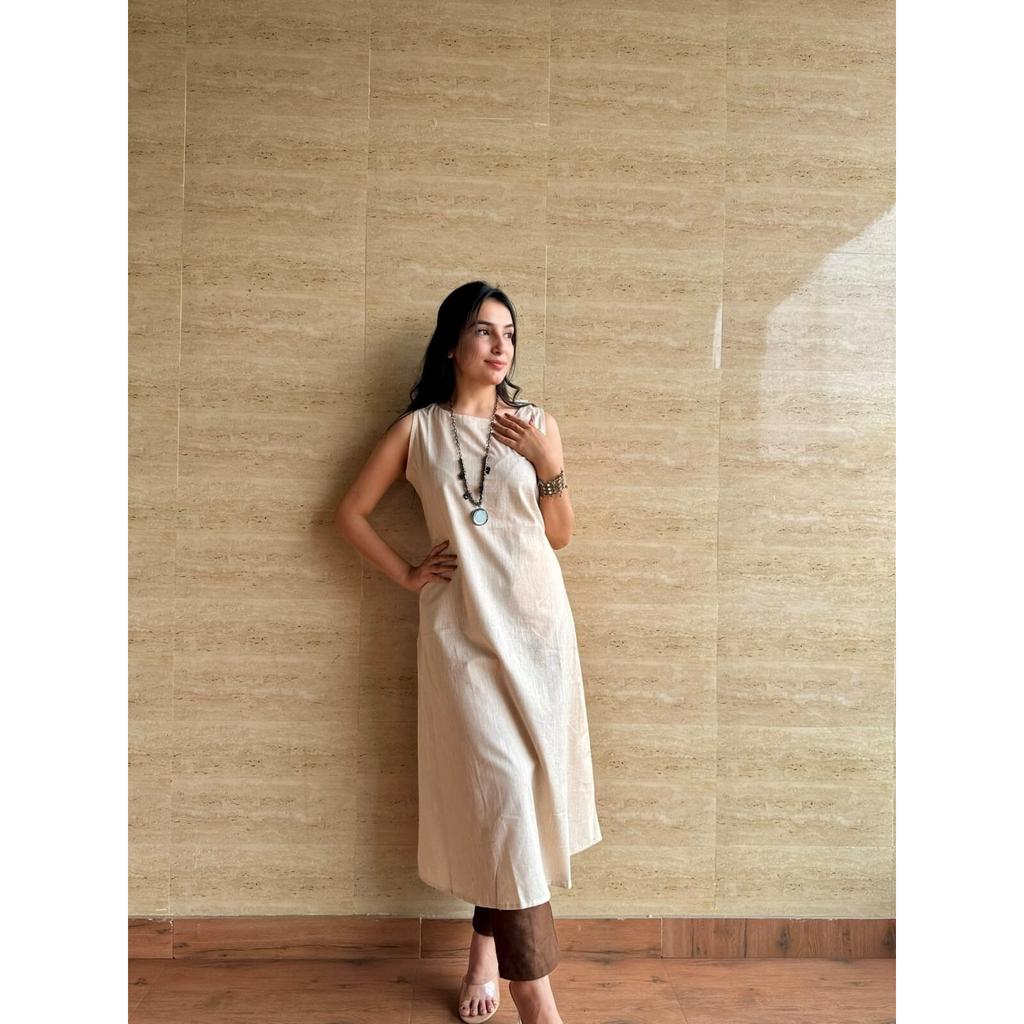 Indische Top Tunika Baumwoll-Slub Kurta Hosen Set Damen Partykleidung Ärmellose Kurti VSO-1764 c