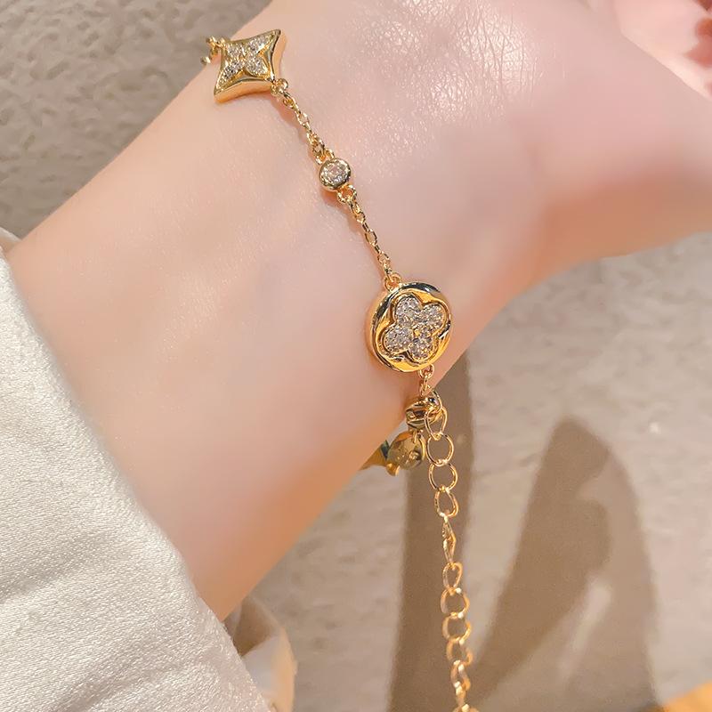 Классический браслет-манжета с монограммой, латунный браслет-манжета золотистого тона для женщин, модный браслет на руку, вдохновленный логотипом