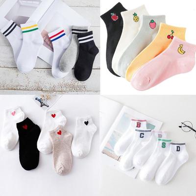 Chaussettes et collants – Chaussettes