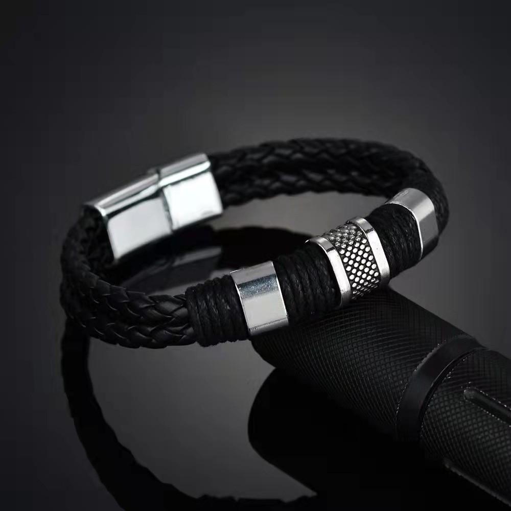 

Men’s Multi-Layer Leather Bracelet with Magnetic Clasp