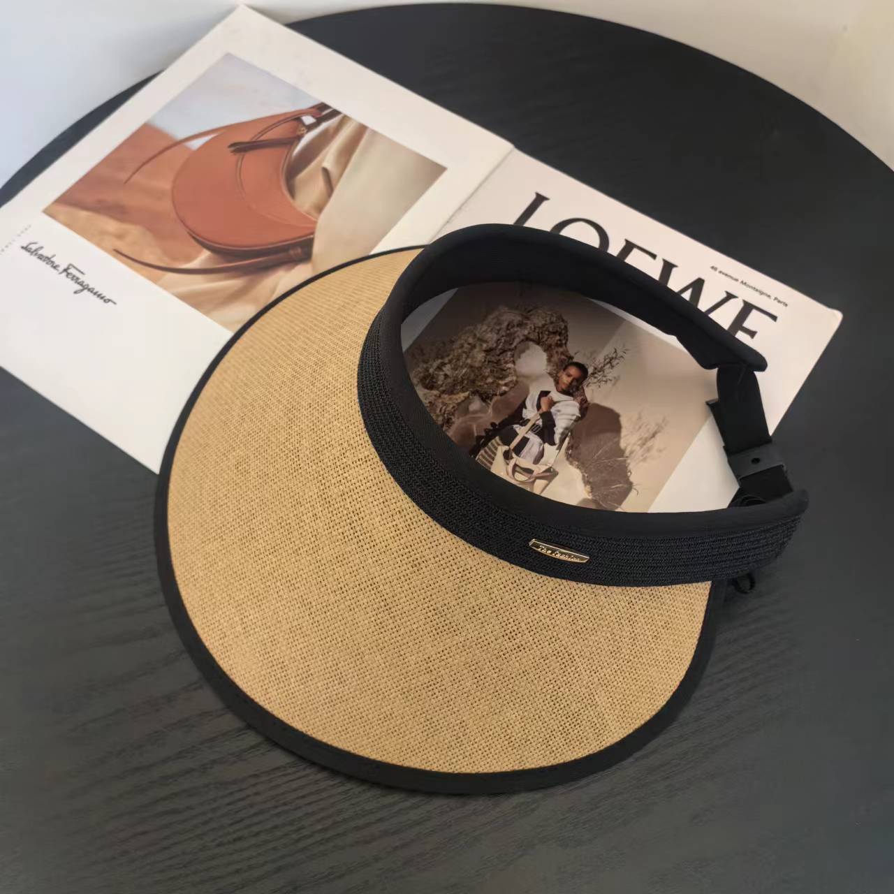 

2025 летняя солнцезащитная шляпа с защитой от ультрафиолета, цвет соответствует букве, пустая верхняя часть, шляпа от солнца для велоспорта, женская шляпа от солнца M（56-58cm） хаки