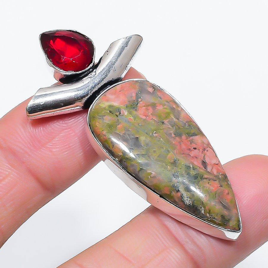 

Natural Unakite, Garnet Gemstone 925 Sterling Silver Jewelry Pendant 2.21 K8z74