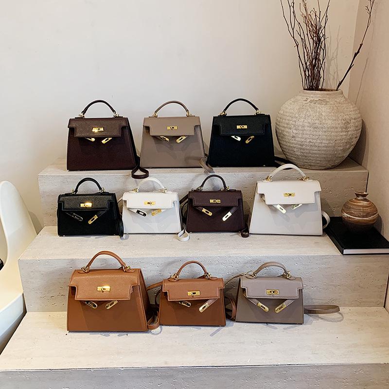 Premium bag palm pattern lock classic portable shoulder trendy women's bag