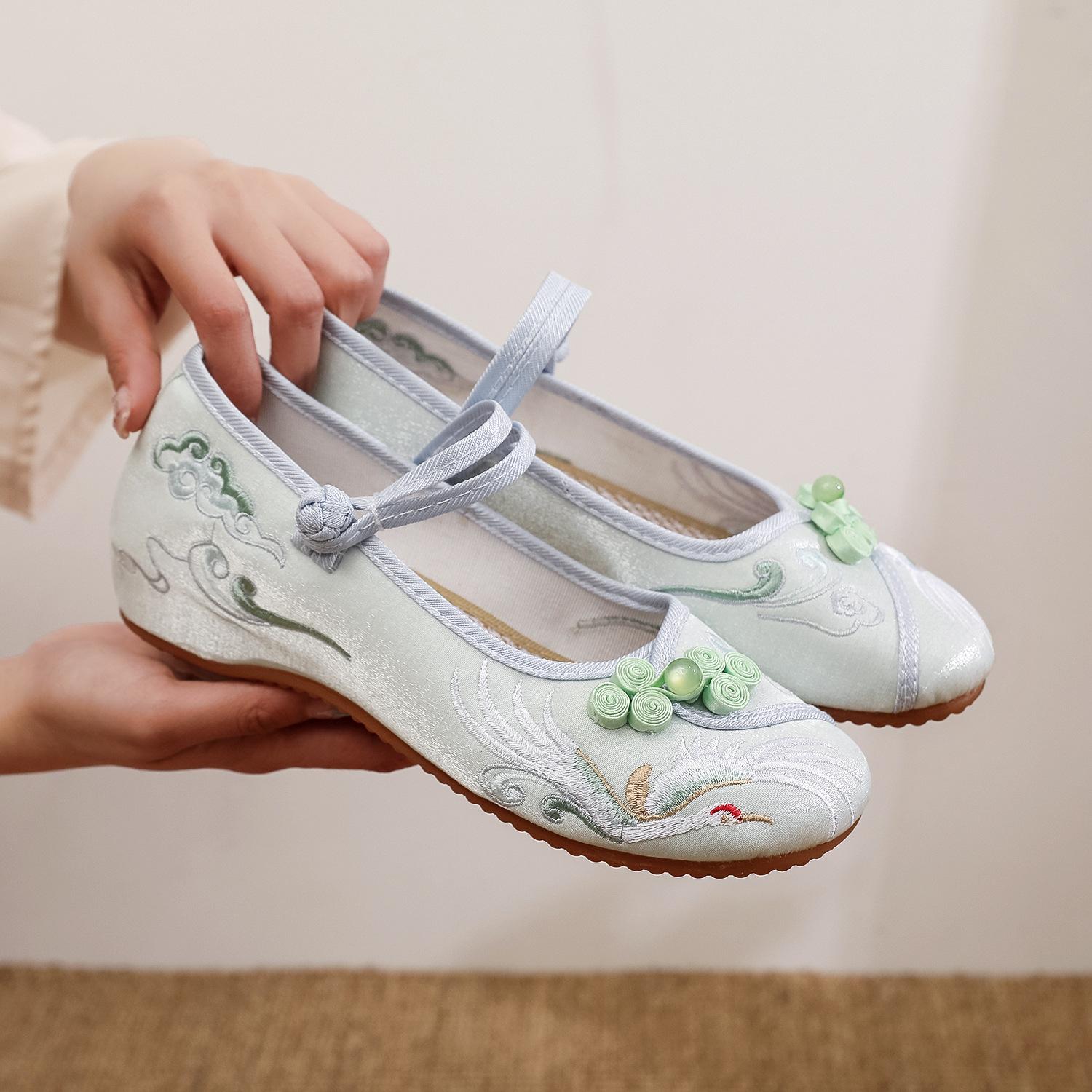 

Сию, весенние новые туфли в стиле Хан из мерсеризованного атласа, ретро чонсам, туфли для старинного платья, туфли Ханфу, женские туфли-лодочки 41 светло-синий