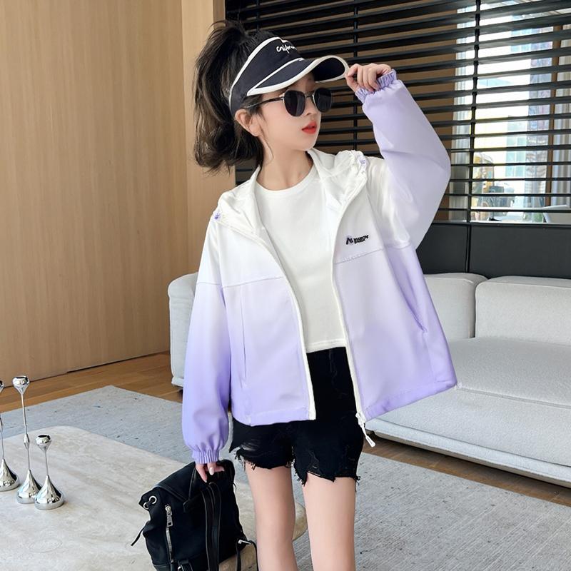 Summer 2026 New Children's Lightweight and Quick Drying Coat for Girls' Sunscreen Clothing