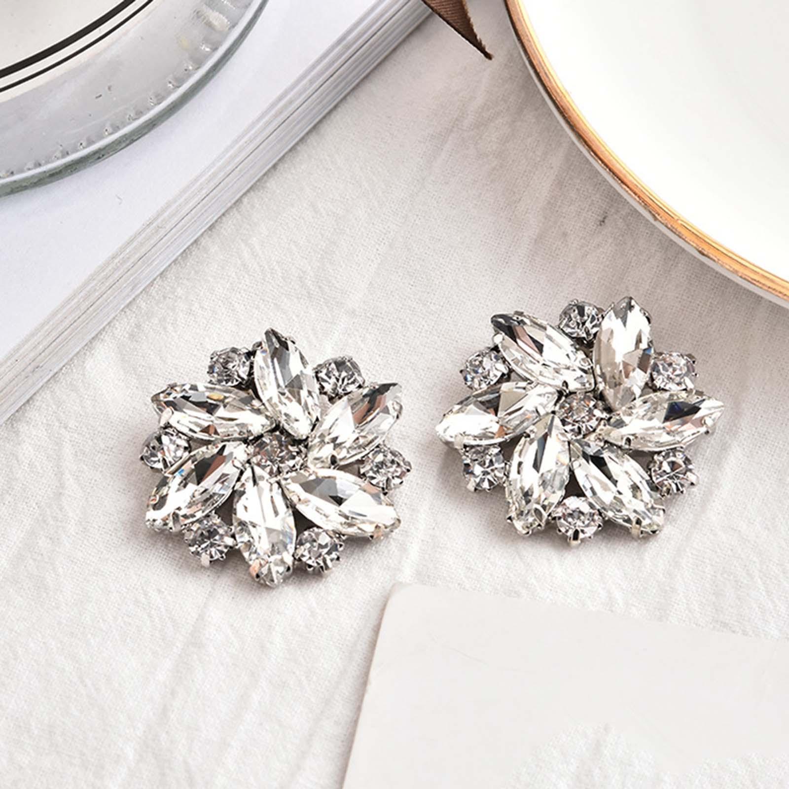 

2Pcs Elegant Rhinestone Shoe Clips Shoes Jewelry Decoration Wedding Diamond Removable for Hats DIY Craft Accessories Dress Party білий