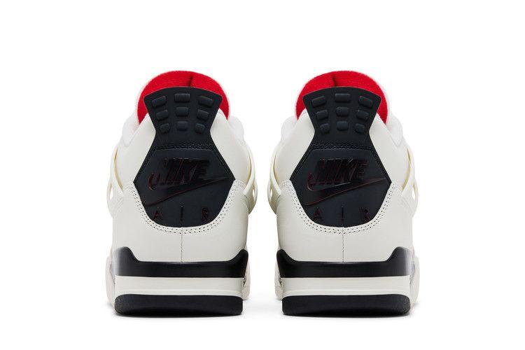 Jordan 4 Retro OG Flight Club